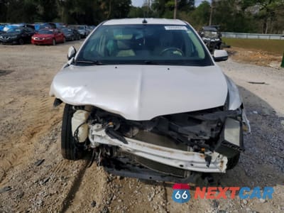 Piąte zdjęcie samochodu w środku: 2013 LINCOLN MKX VIN:2LMDJ6JKXDBL44182 - miniatura