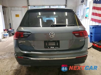 Zdjęcie 6 z 13 samochodu: 2021 VOLKSWAGEN TIGUAN SE VIN:3VV2B7AX6MM053006 - miniatura