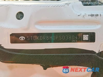 Zdjęcie 12 z 12 samochodu: 2023 TOYOTA HIGHLANDER XLE VIN:5TDKDRBH0PS038047 - miniatura