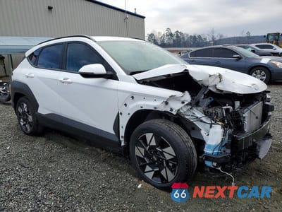 Czwarte zdjęcie samochodu z boku: 2025 HYUNDAI KONA SEL VIN:KM8HB3AB4SU313509 - miniatura