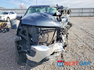 Piąte zdjęcie samochodu w środku: 2021 CHEVROLET SILVERADO K1500 LT VIN:1GCUYDED4MZ144620 - miniatura