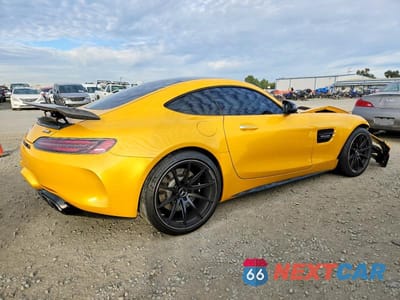 Trzecie zdjęcie samochodu z tyłu: 2020 MERCEDES-BENZ AMG GT C VIN:WDDYJ8AA0LA028956 - miniatura