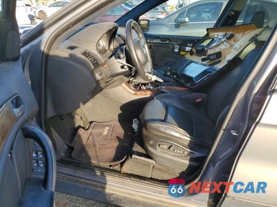 Zdjęcie 8 z 12 samochodu: 2006 BMW X5 4.4I VIN:5UXFB535X6LV26490 - miniatura