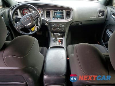 Zdjęcie 8 z 12 samochodu: 2021 DODGE CHARGER R/T VIN:2C3CDXCT7MH642382 - miniatura