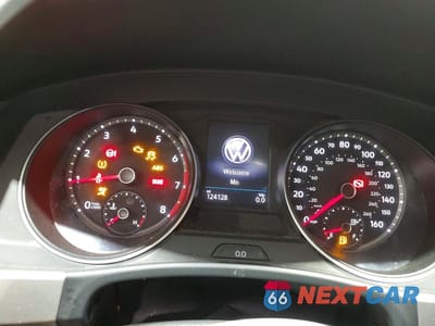 Zdjęcie 9 z 14 samochodu: 2018 VOLKSWAGEN ATLAS SE VIN:1V2LR2CA3JC530240 - miniatura