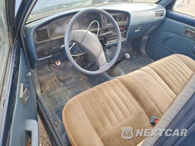 Zdjęcie 8 z 13 samochodu: 1991 TOYOTA PICKUP 1/2 TON SHORT WHEELBASE VIN:JT4RN81A2M5128456 - miniatura