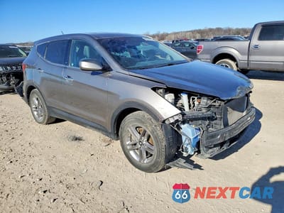 Czwarte zdjęcie samochodu z boku: 2018 HYUNDAI SANTA FE SPORT 2.4L VIN:5XYZT3LB5JG569516 - miniatura