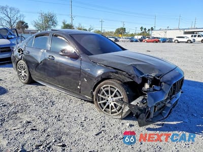 Czwarte zdjęcie samochodu z boku: 2023 MERCEDES-BENZ C 43 AMG VIN:W1KAF8HB7PR091660 - miniatura