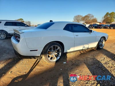 Trzecie zdjęcie samochodu z tyłu: 2021 DODGE CHALLENGER GT VIN:2C3CDZJG1MH597053 - miniatura