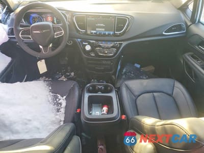 Zdjęcie 8 z 12 samochodu: 2025 CHRYSLER VOYAGER LX VIN:2C4RC1CG5SR611518 - miniatura