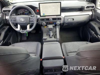 Zdjęcie 8 z 12 samochodu: 2025 TOYOTA 4RUNNER TRD OFF ROAD PREMIUM VIN:JTEVA5BR3S5031868 - miniatura