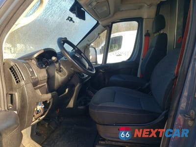 Zdjęcie 7 z 13 samochodu: 2020 RAM PROMASTER 3500 DELIVERY VAN VIN:3C6URVJG0LE129150 - miniatura