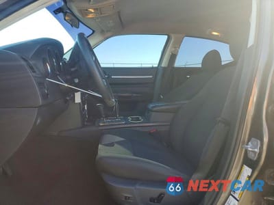 Zdjęcie 7 z 11 samochodu: 2010 DODGE CHARGER VIN:2B3CA3CV2AH242743 - miniatura