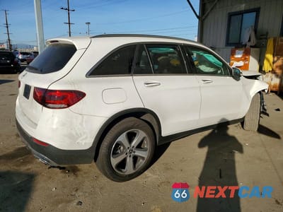 Trzecie zdjęcie samochodu z tyłu: 2022 MERCEDES-BENZ GLC 300 VIN:W1N0G8DB6NV363380 - miniatura