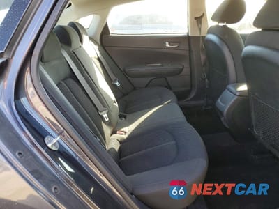 Zdjęcie 10 z 14 samochodu: 2019 KIA OPTIMA LX VIN:5XXGT4L3XKG284662 - miniatura