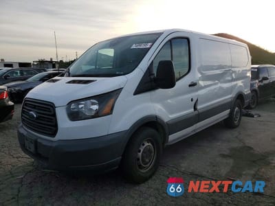 2018 FORD TRANSIT 150 DELIVERY VAN 1FTYE1YM7JKA79271 - główne zdjęcie licytacji z USA - miniatura