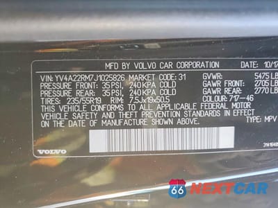 Zdjęcie 12 z 12 samochodu: 2018 VOLVO XC60 T6 R-DESIGN VIN:YV4A22RM7J1025826 - miniatura