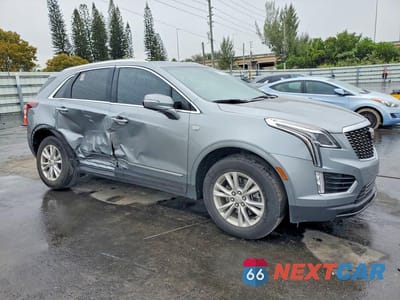 Czwarte zdjęcie samochodu z boku: 2024 CADILLAC XT5 LUXURY VIN:1GYKNAR49RZ741174 - miniatura