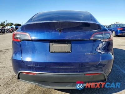 Zdjęcie 6 z 12 samochodu: 2022 TESLA MODEL Y VIN:7SAYGDEE6NF561843 - miniatura