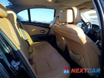 Zdjęcie 10 z 12 samochodu: 2010 BMW 528 I VIN:WBANU5C5XAC365152 - miniatura