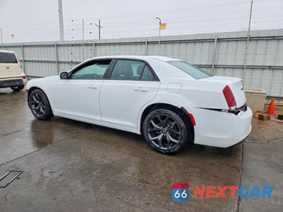 Drugie zdjęcie samochodu z przodu: 2023 CHRYSLER 300 S VIN:2C3CCABG2PH537807 - miniatura