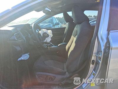 Zdjęcie 7 z 11 samochodu: 2019 TOYOTA CAMRY L VIN:4T1B11HK5KU210845 - miniatura