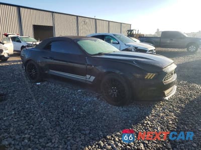 Czwarte zdjęcie samochodu z boku: 2016 FORD MUSTANG VIN:1FATP8EM0G5243913 - miniatura