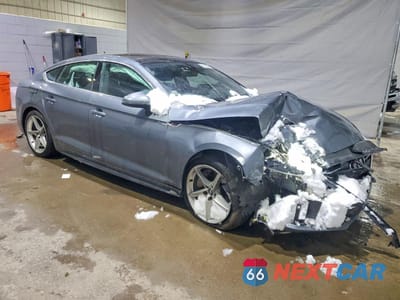 Czwarte zdjęcie samochodu z boku: 2018 AUDI A5 PREMIUM PLUS S-LINE VIN:WAUENCF56JA023304 - miniatura