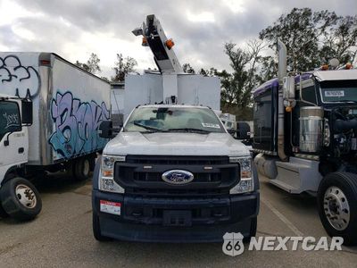 Piąte zdjęcie samochodu w środku: 2022 FORD 550 UTILITY / SERVICE TRUCK VIN:1FDUF5GN9NEG19412 - miniatura