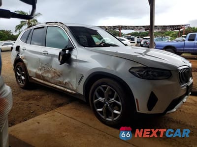 Czwarte zdjęcie samochodu z boku: 2024 BMW X3 SDRIVE30I VIN:5UX43DP08R9U21879 - miniatura