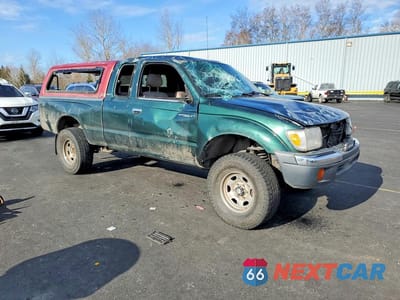 Czwarte zdjęcie samochodu z boku: 2000 TOYOTA TACOMA XTRACAB VIN:4TAWM72N0YZ614503 - miniatura
