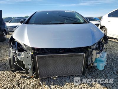 Piąte zdjęcie samochodu w środku: 2024 TOYOTA PRIUS LE VIN:JTDACAAU4R3017494 - miniatura