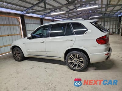 Drugie zdjęcie samochodu z przodu: 2011 BMW X5 XDRIVE50I VIN:5UXZV8C56BL417671 - miniatura