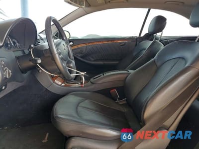 Zdjęcie 7 z 12 samochodu: 2008 MERCEDES-BENZ CLK 350 VIN:WDBTJ56H98F250798 - miniatura