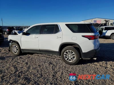 Drugie zdjęcie samochodu z przodu: 2023 CHEVROLET TRAVERSE LS VIN:1GNERFKW5PJ226353 - miniatura