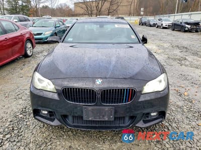 Piąte zdjęcie samochodu w środku: 2016 BMW 535 XI VIN:WBA5B3C53GG258276 - miniatura