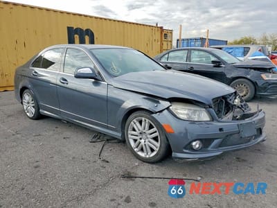 Czwarte zdjęcie samochodu z boku: 2008 MERCEDES-BENZ C 300 VIN:WDDGF54X98F070015 - miniatura