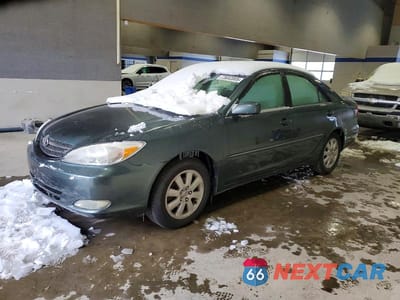 2004 TOYOTA CAMRY 4T1BE30K94U295364 - główne zdjęcie licytacji z USA - miniatura