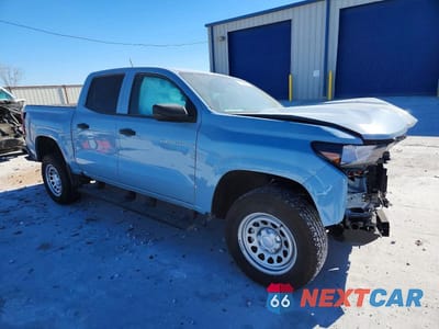 Czwarte zdjęcie samochodu z boku: 2025 CHEVROLET COLORADO VIN:1GCPSBEK2S1231543 - miniatura