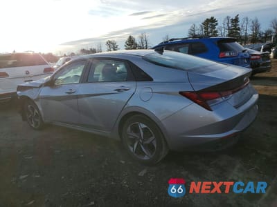 Drugie zdjęcie samochodu z przodu: 2023 HYUNDAI ELANTRA SEL VIN:5NPLS4AG8PH098878 - miniatura