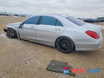 Drugie zdjęcie samochodu z przodu: 2016 MERCEDES-BENZ S 550 4MATIC VIN:WDDUG8FB8GA212417 - miniatura