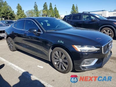 Czwarte zdjęcie samochodu z boku: 2019 VOLVO S60 T6 INSCRIPTION VIN:7JRA22TLXKG010420 - miniatura