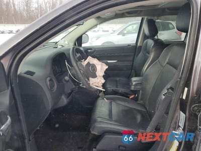 Zdjęcie 7 z 12 samochodu: 2016 JEEP COMPASS LATITUDE VIN:1C4NJDEBXGD697099 - miniatura
