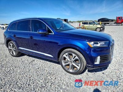 Czwarte zdjęcie samochodu z boku: 2022 AUDI Q7 PREMIUM PLUS VIN:WA1LXBF73ND014915 - miniatura