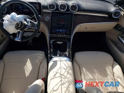 Zdjęcie 8 z 11 samochodu: 2026 MERCEDES-BENZ C 300 VIN:W1KAF4GB1TR302534 - miniatura