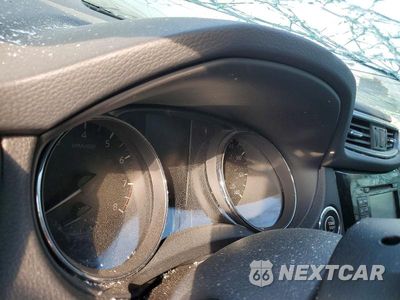 Zdjęcie 9 z 11 samochodu: 2017 NISSAN ROGUE S VIN:5N1AT2MT1HC882541 - miniatura