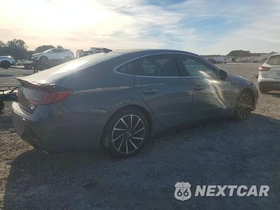 Trzecie zdjęcie samochodu z tyłu: 2021 HYUNDAI SONATA LIMITED VIN:5NPEH4J2XMH070930 - miniatura