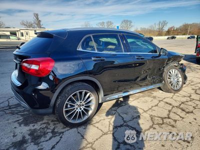 Trzecie zdjęcie samochodu z tyłu: 2019 MERCEDES-BENZ GLA 250 4MATIC VIN:WDCTG4GB6KJ577260 - miniatura