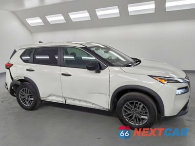 Czwarte zdjęcie samochodu z boku: 2023 NISSAN ROGUE S VIN:5N1BT3AB0PC888559 - miniatura