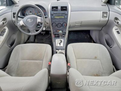 Zdjęcie 8 z 12 samochodu: 2010 TOYOTA COROLLA BASE VIN:2T1BU4EE5AC312119 - miniatura
